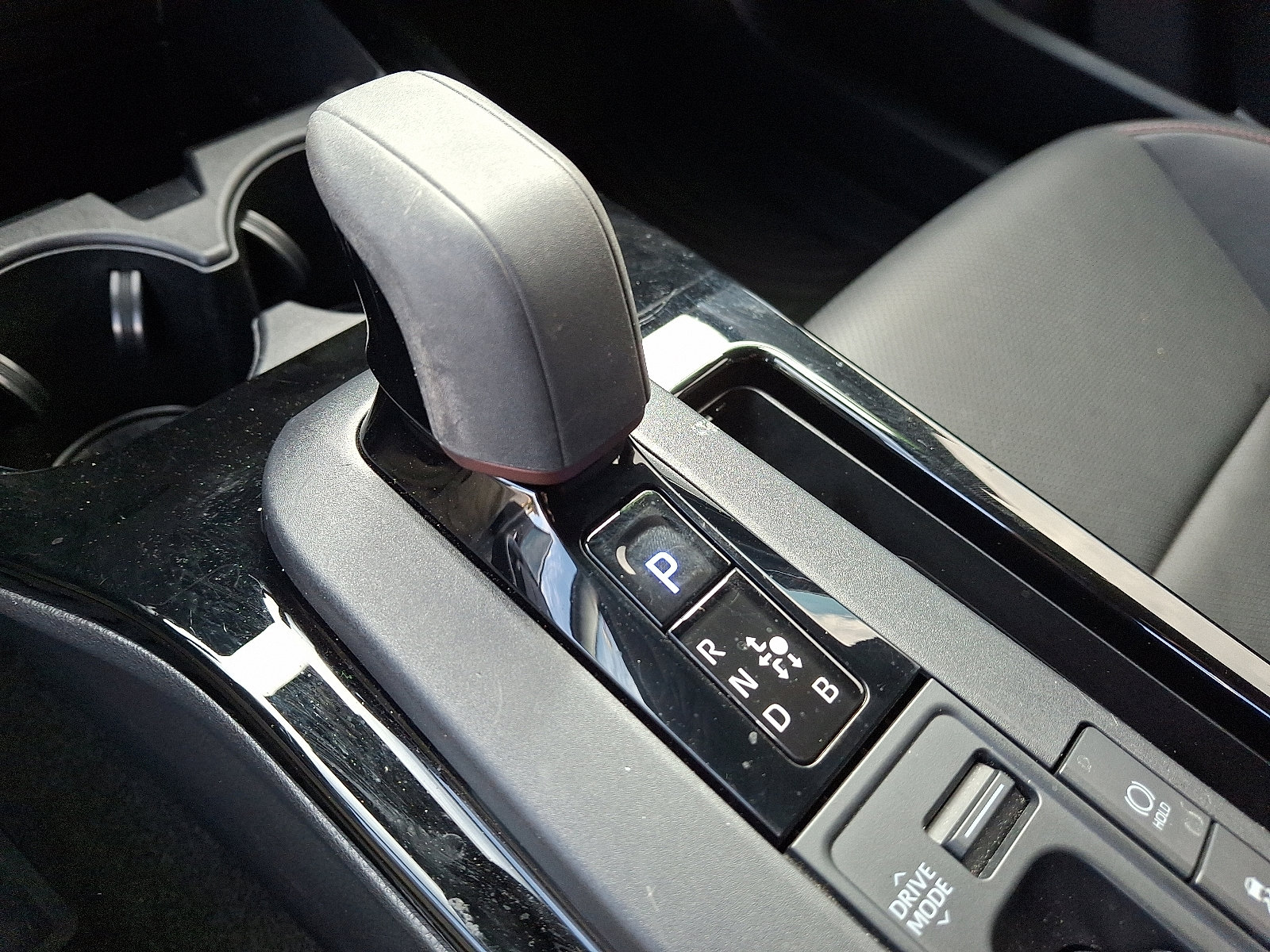 Used 2023 Toyota Prius Prime FWD image 15