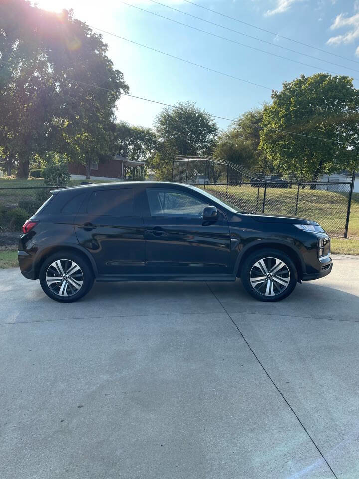 Used 2020 Mitsubishi Outlander Sport ES image 4