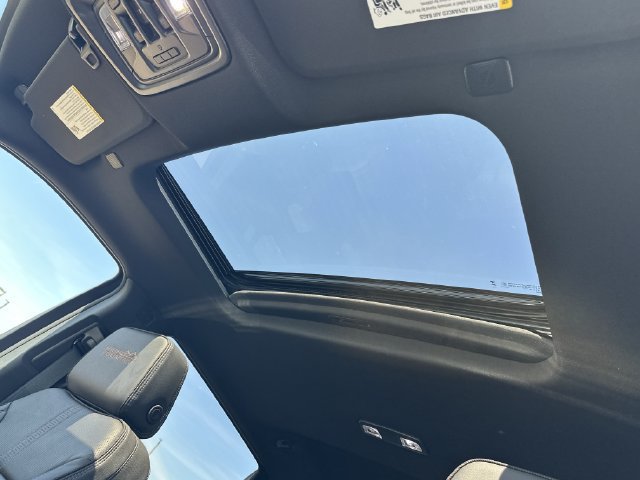 New 2026 Chevrolet Silverado 1500 High Country AWD/4WD image 32