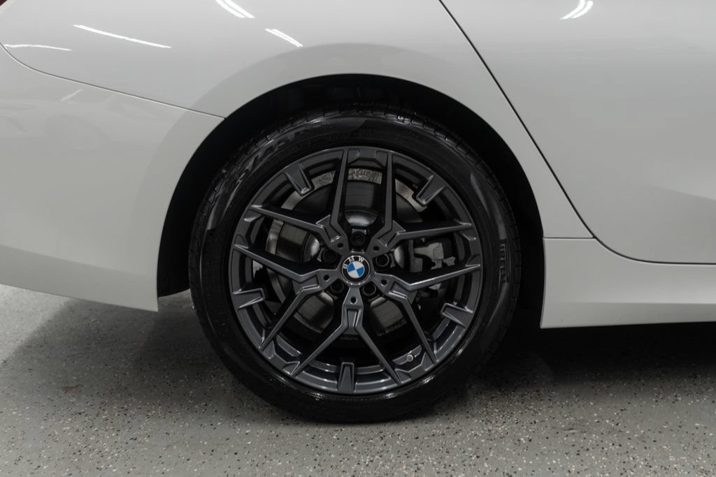 Used 2026 BMW 330i xDrive Sedan AWD/4WD image 37