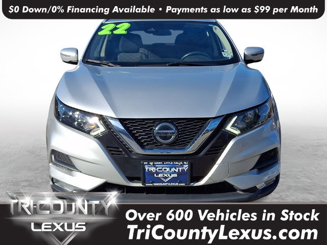 Used 2022 Nissan Rogue Sport SV AWD/4WD image 2