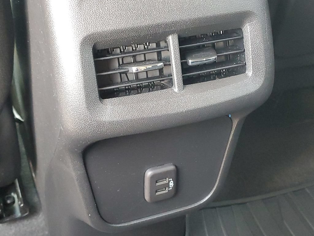 Used 2023 GMC Terrain SLE FWD image 20
