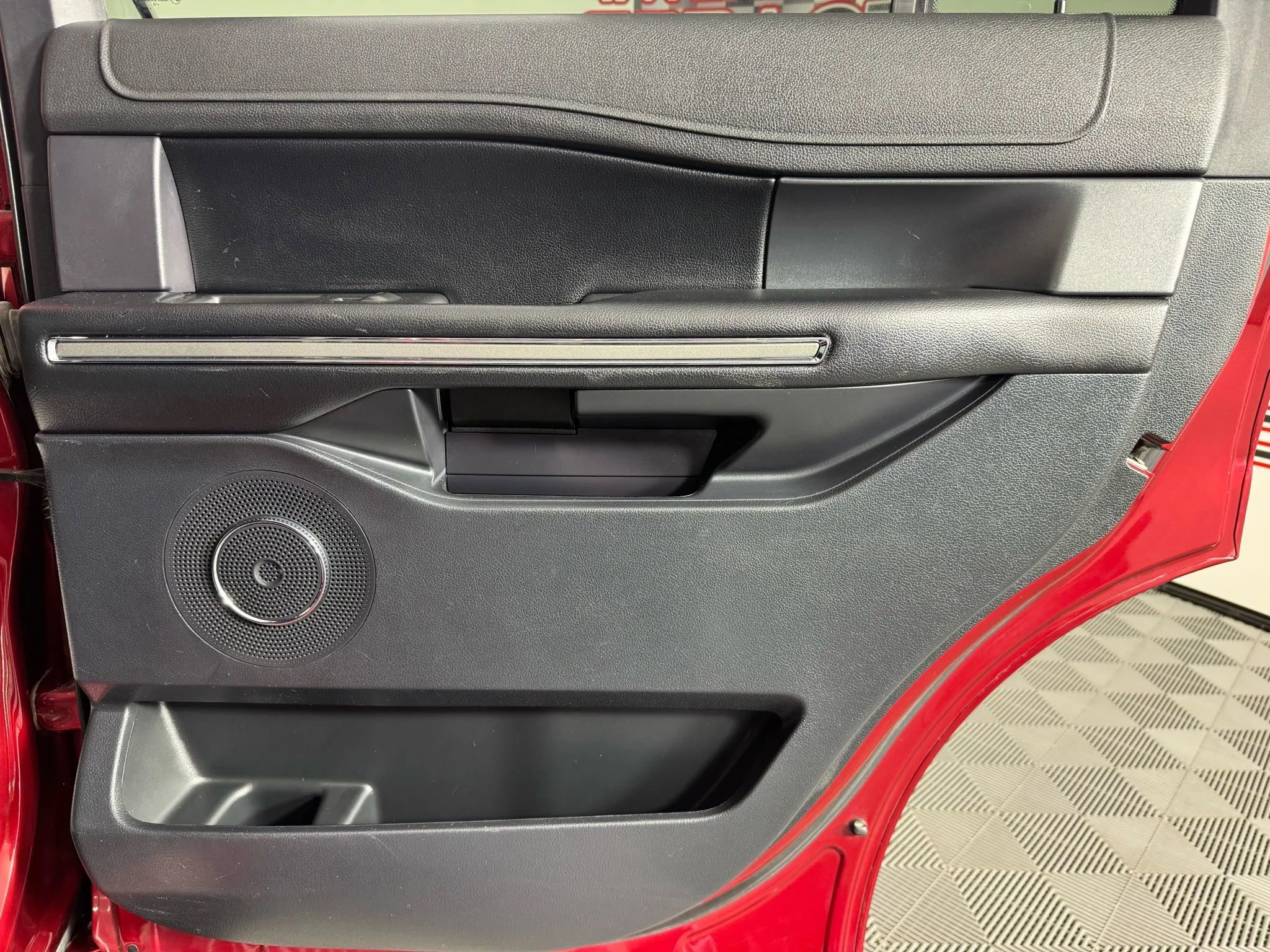 Used 2019 Ford Expedition XLT w/ Equipment Group 201A image 46