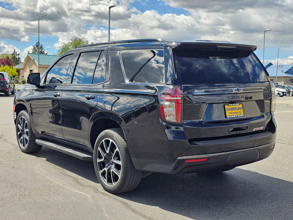 Used 2022 Chevrolet Tahoe RST w/ Luxury Package AWD/4WD image 4
