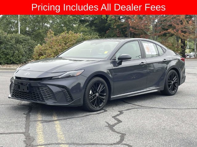 Used 2025 Toyota Camry SE