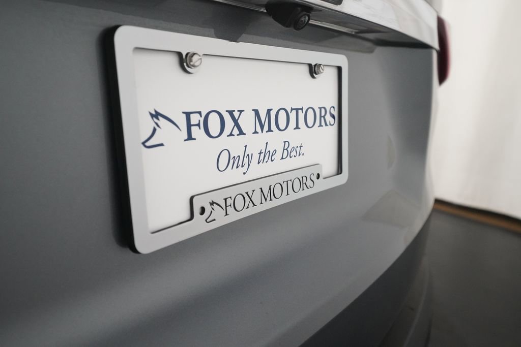 Used 2018 Chevrolet Traverse LT image 38