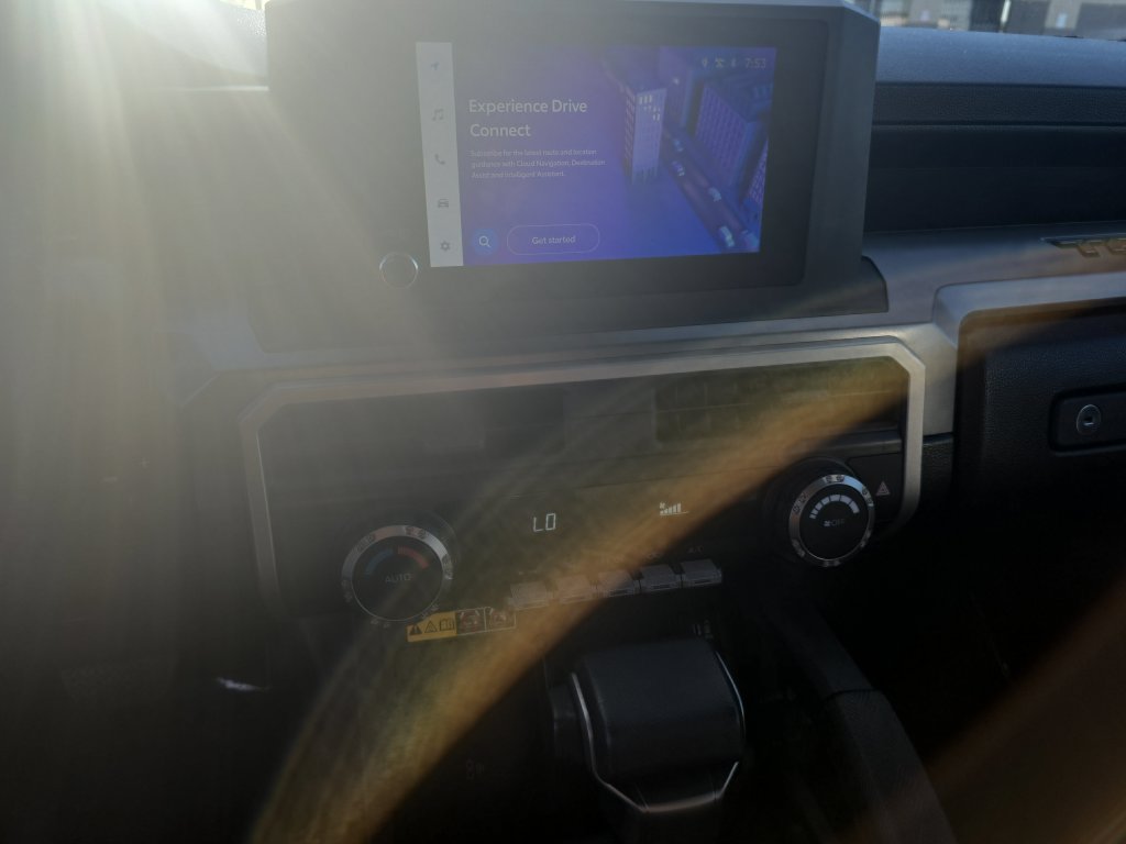 Used 2024 Toyota Tacoma SR5 w/ SR5 Upgrade Package AWD/4WD image 12