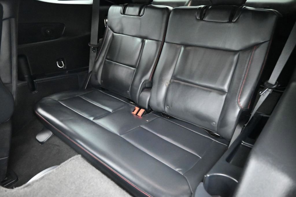 Used 2025 Ford Explorer ST-Line w/ Premium Package RWD image 21