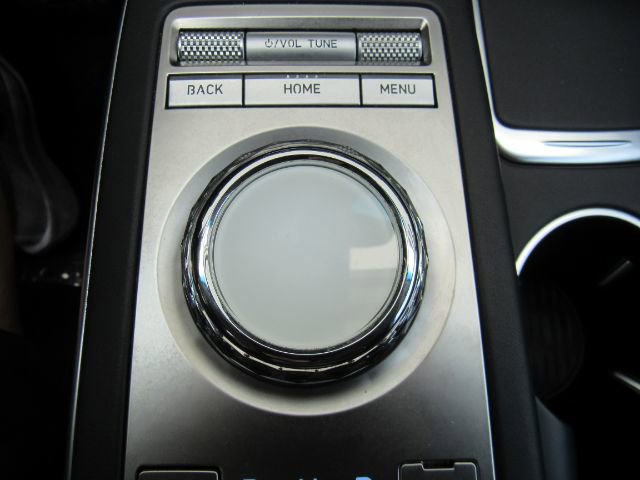 Used 2022 Genesis GV70 2.5T w/ Select Package image 58