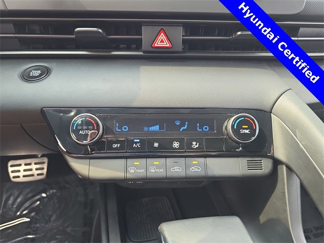 Certified 2025 Hyundai Elantra Sport image 18