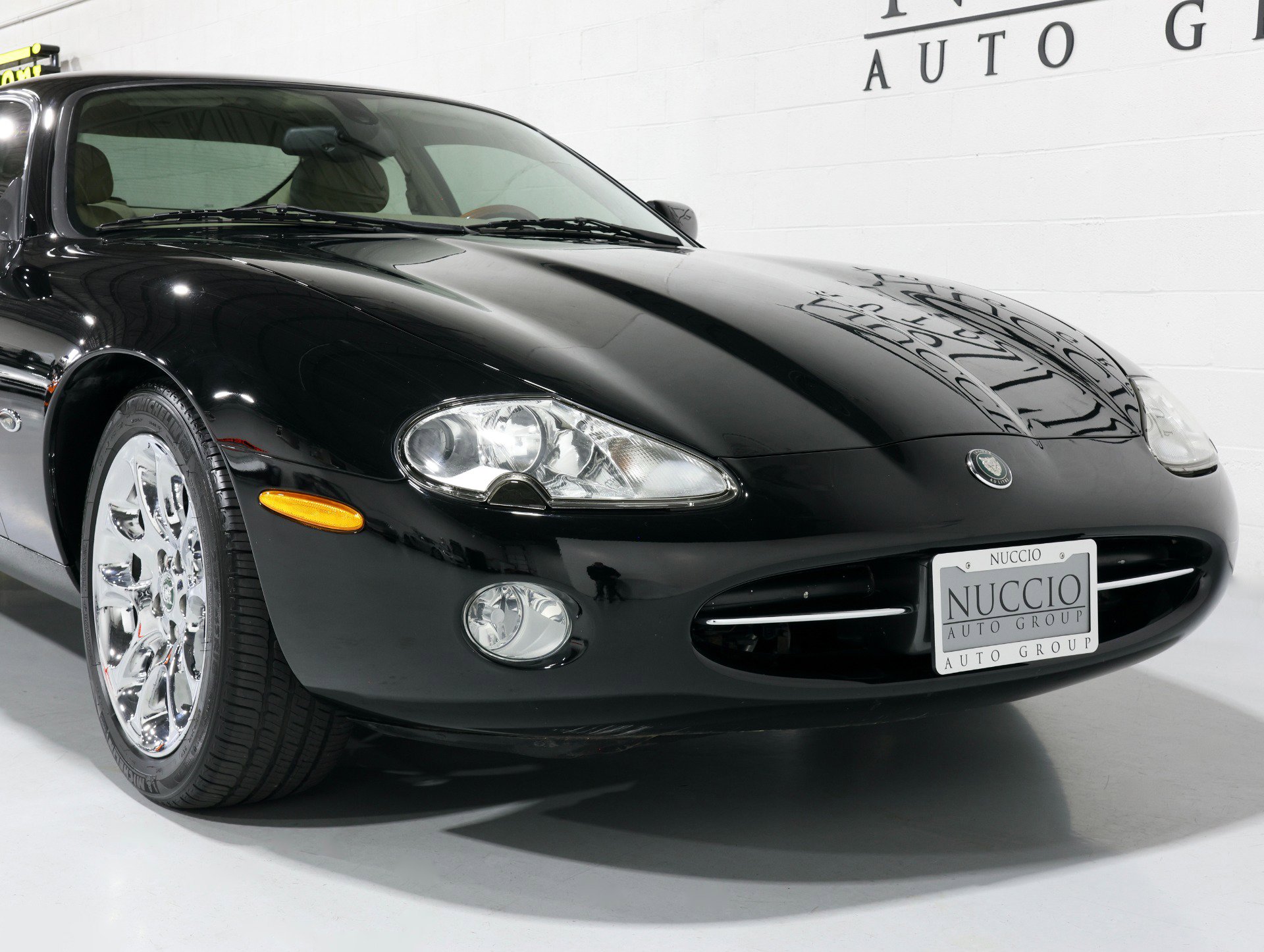 Used 2002 Jaguar XK8 Coupe image 41