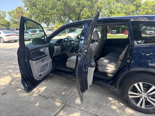 Used 2018 Honda Pilot EX-L image 11