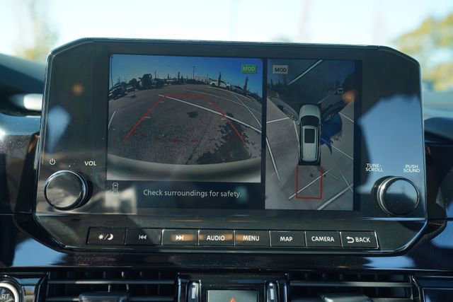 Used 2023 Nissan Pathfinder SL image 28