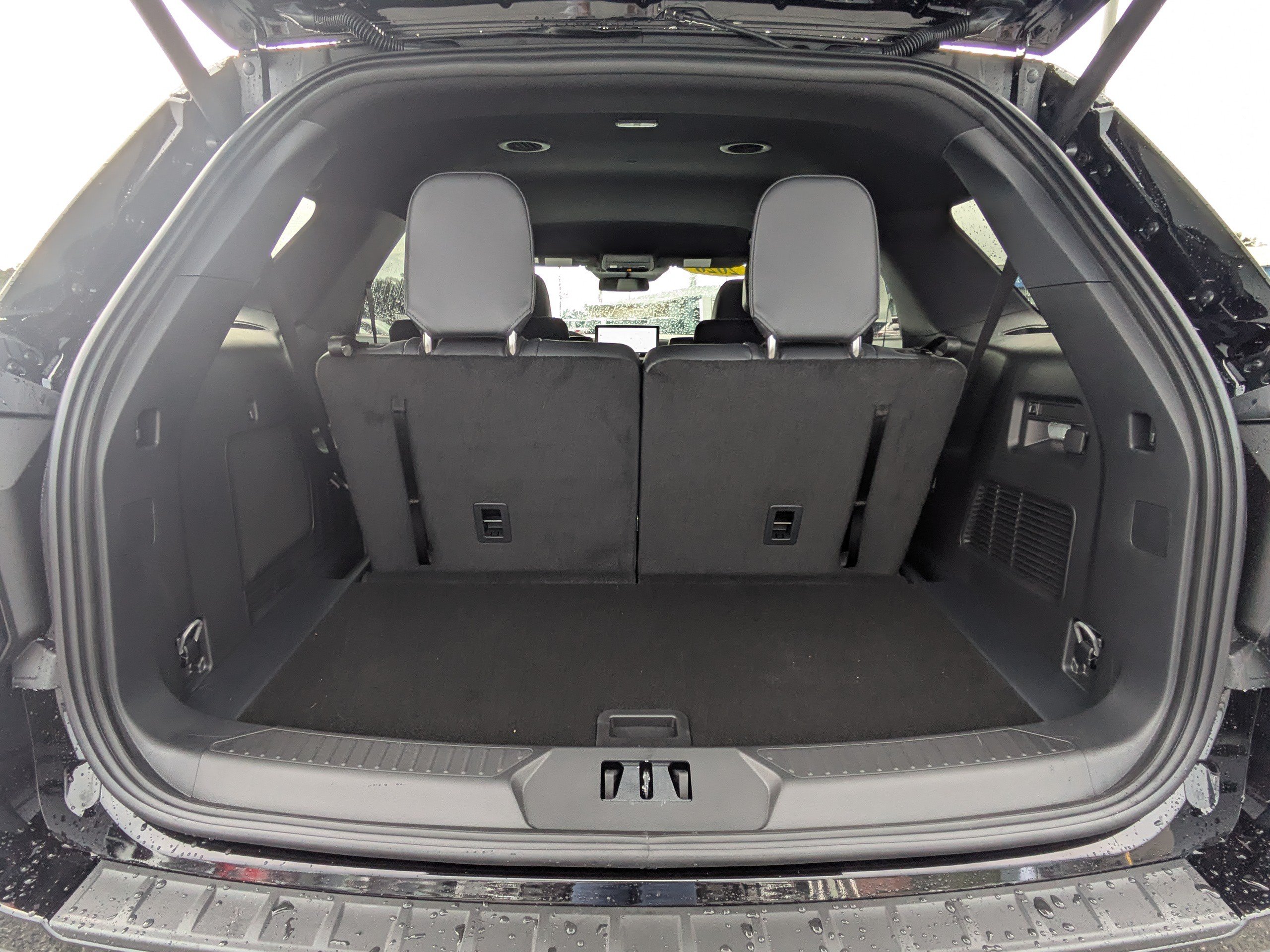 New 2026 Ford Explorer ST-Line w/ ST-Line Street Pack RWD image 13