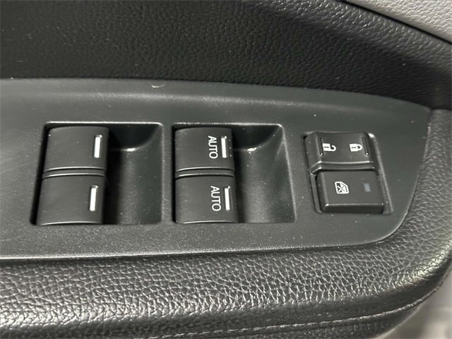 Certified 2022 Honda Pilot Touring image 22