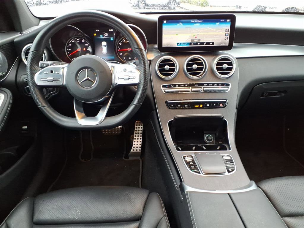 Used 2020 Mercedes-Benz GLC 300 image 12
