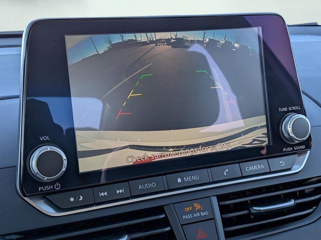 Certified 2025 Nissan Altima 2.5 S FWD image 18