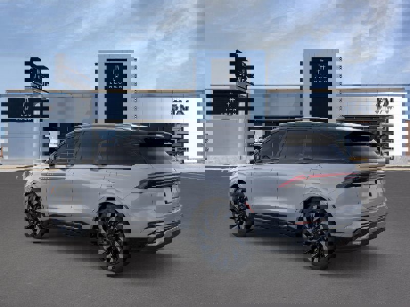 New 2026 Lincoln Nautilus Reserve w/ Jet Appearance Package image 4