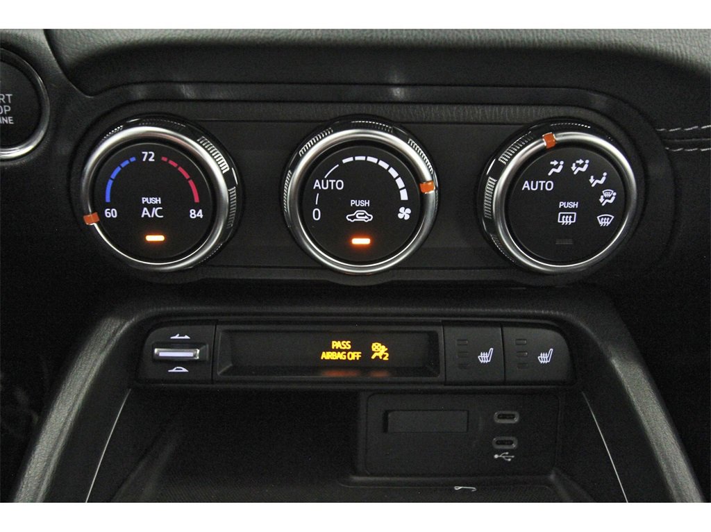 New 2025 MAZDA MX-5 Miata RF Grand Touring image 24