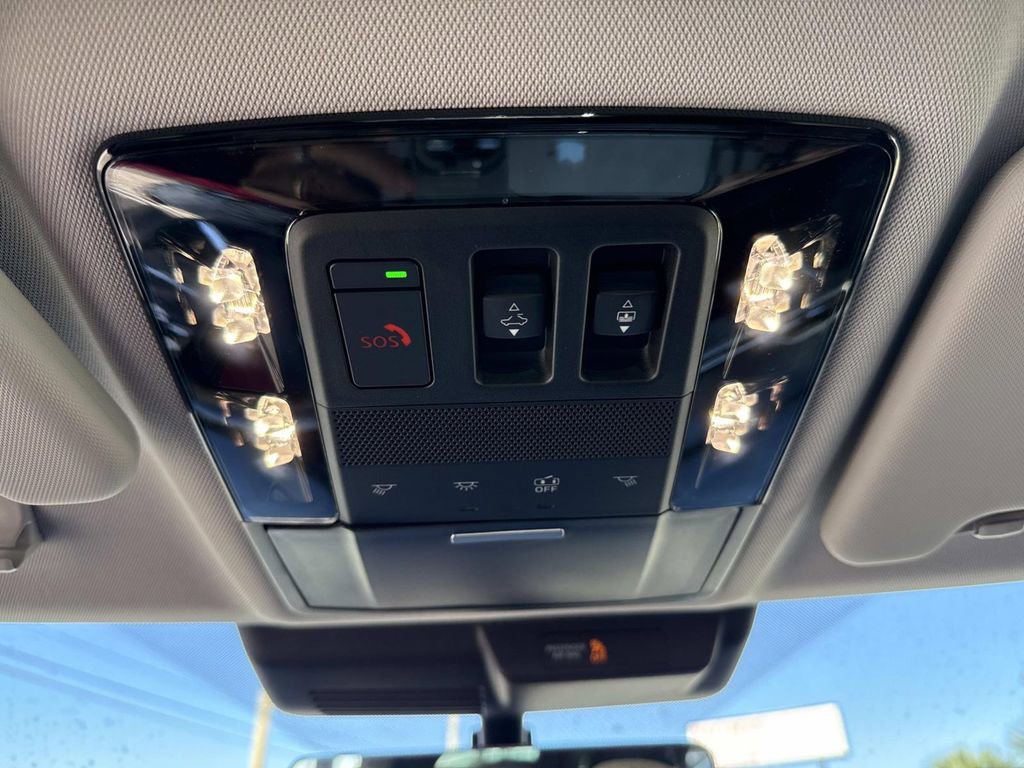 New 2025 Mitsubishi Outlander SEL image 41