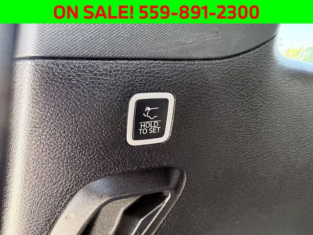 Used 2022 Jeep Wagoneer Series III w/ Premium Group I RWD image 27