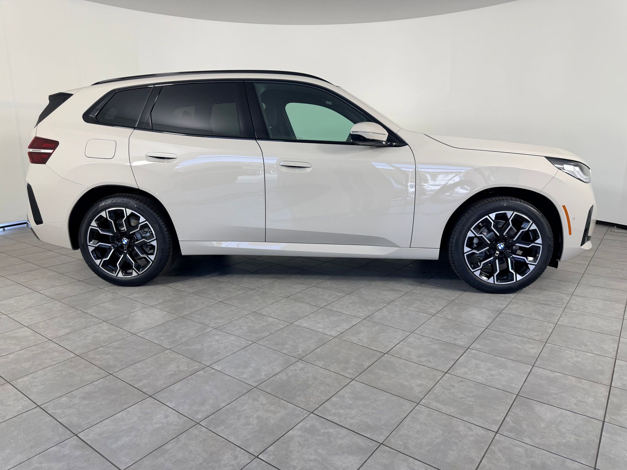 New 2026 BMW X3 xDrive30 w/ Premium Package AWD/4WD image 7