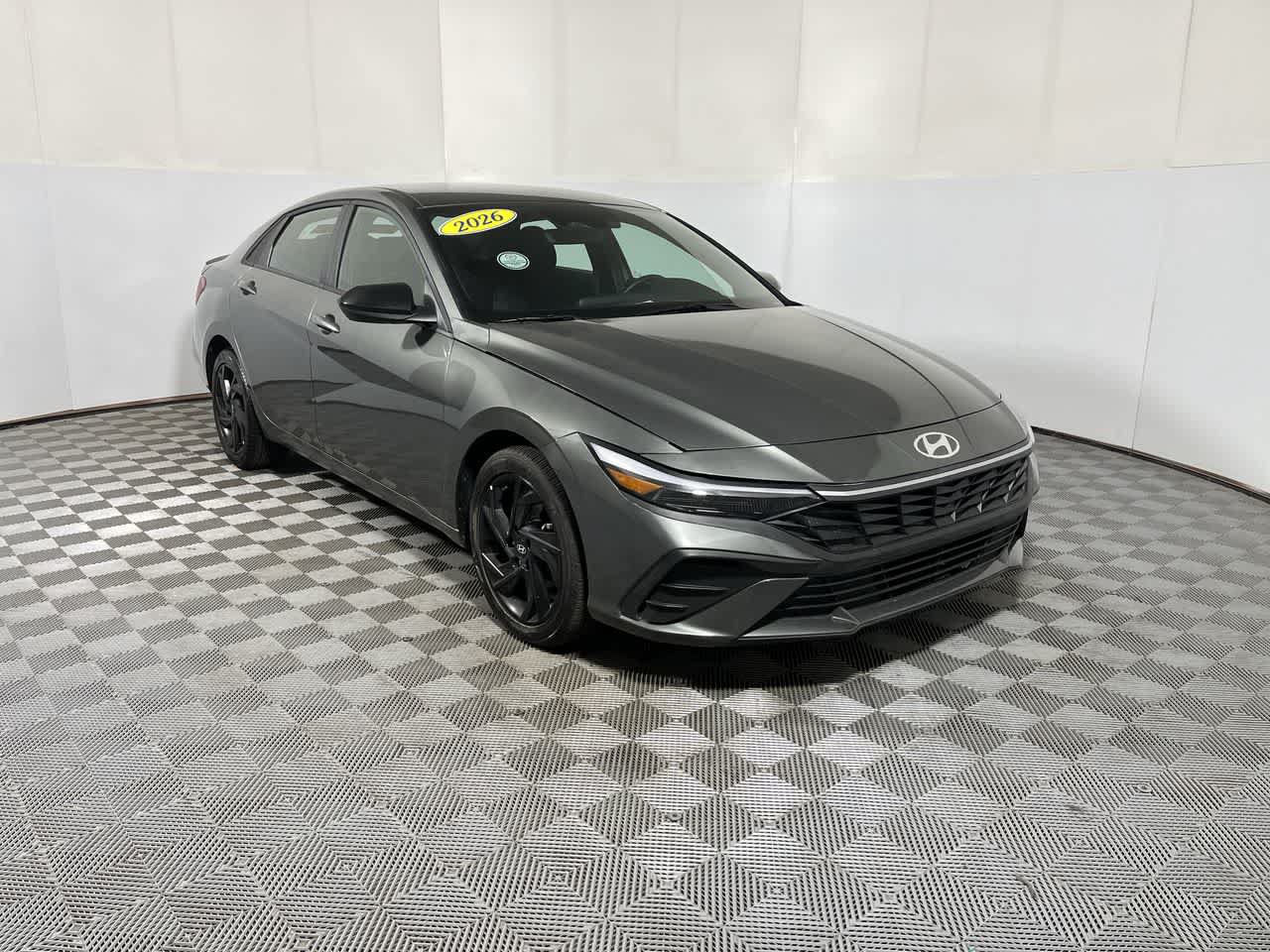 Used 2026 Hyundai Elantra Sport FWD image 2