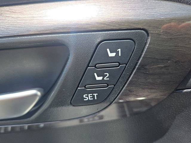 New 2026 Toyota Highlander Limited AWD/4WD image 10