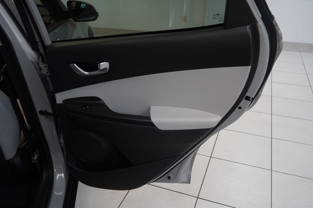 Used 2022 Hyundai Kona SEL w/ Convenience Package AWD/4WD image 23