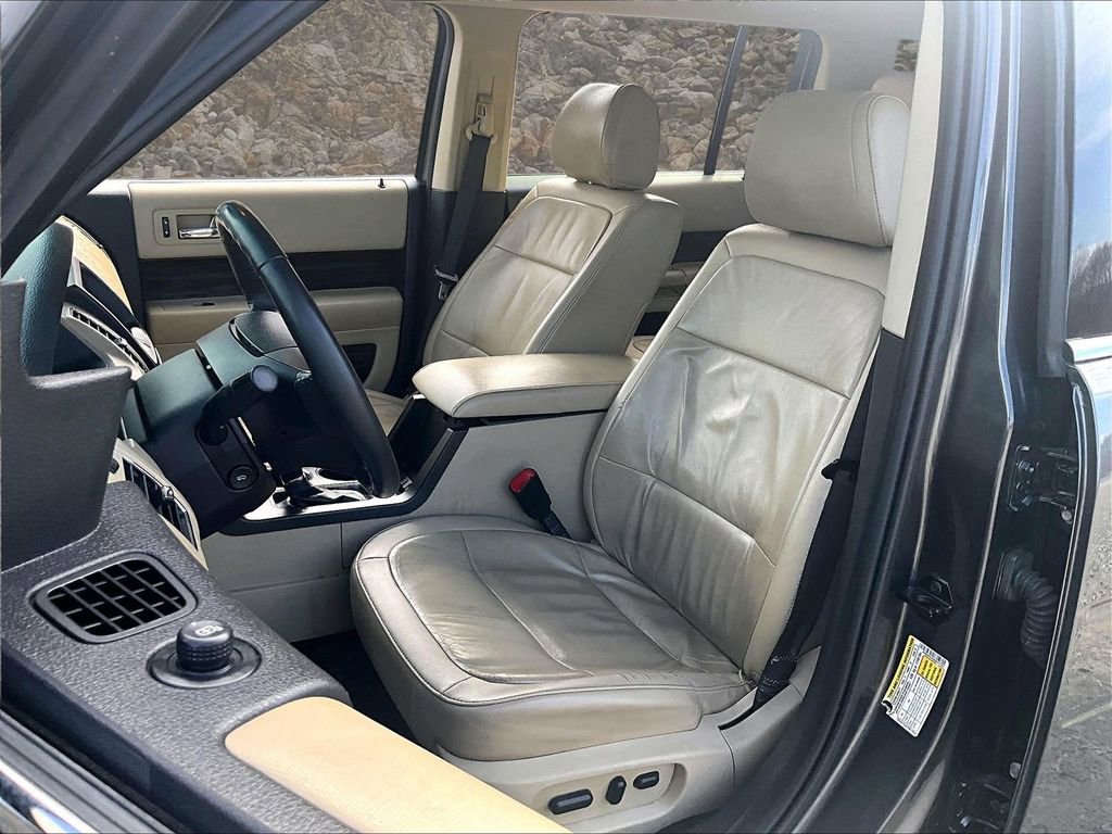 Used 2019 Ford Flex SEL w/ Equipment Group 202A image 19