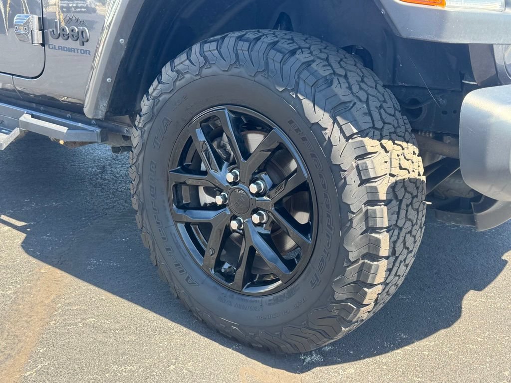 Used 2022 Jeep Gladiator Sport AWD/4WD image 22