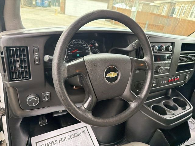 Used 2015 Chevrolet Express 2500 image 15
