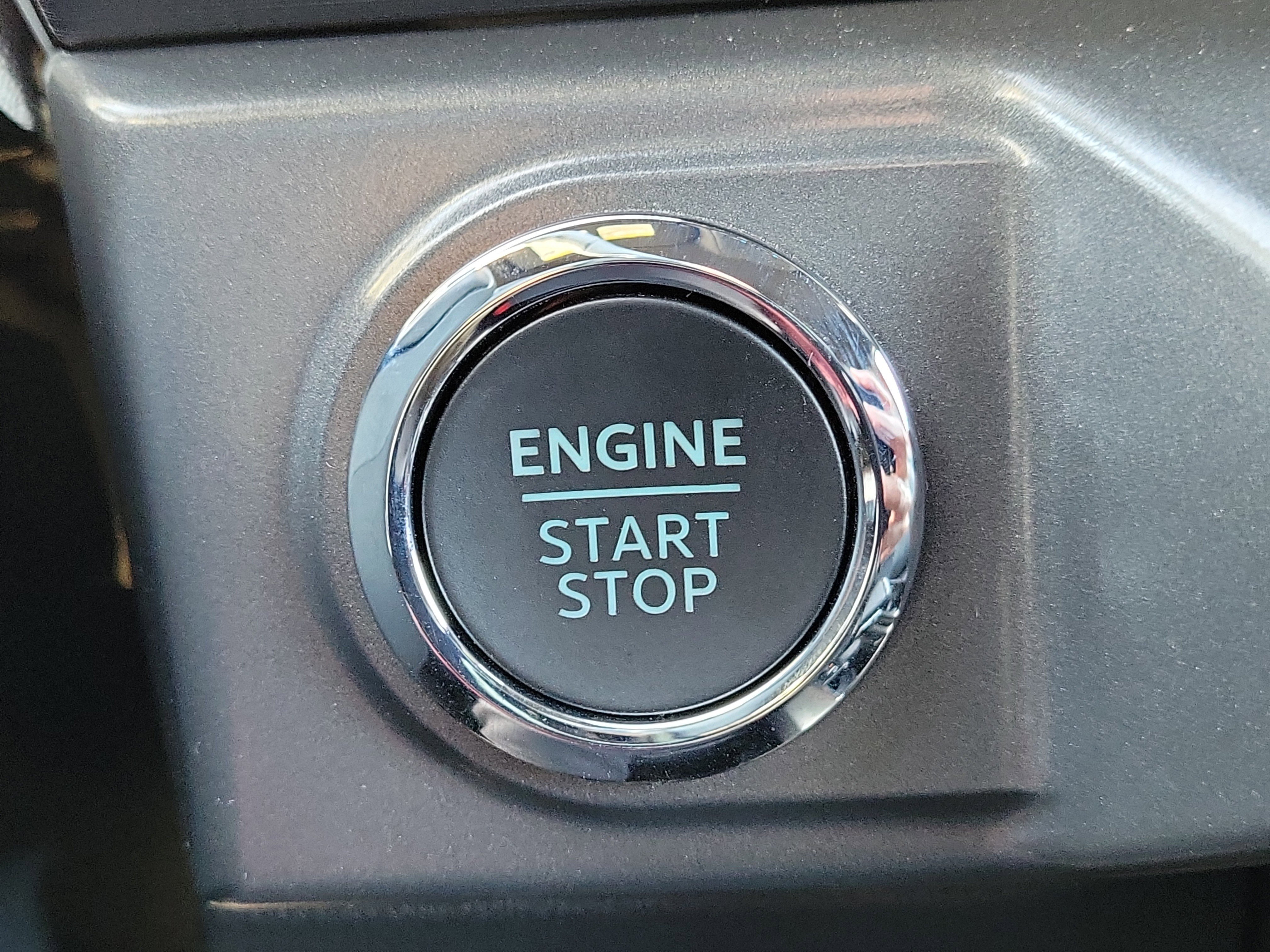 New 2025 Ford F150 XLT w/ Equipment Group 302A MID image 32