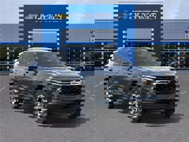 New 2026 Chevrolet Trax LS image 7