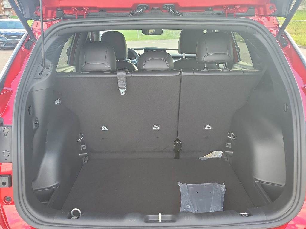 New 2026 Jeep Compass Limited image 7