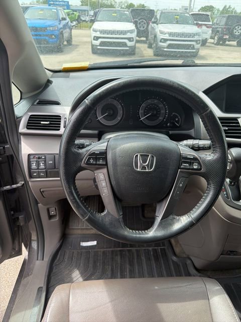 Used 2015 Honda Odyssey Touring image 10
