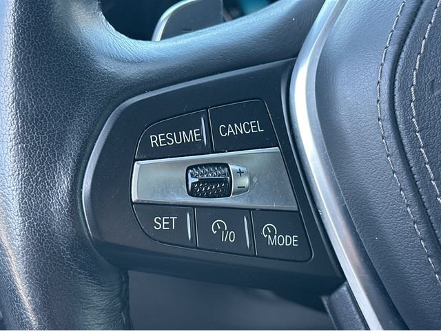 Used 2025 BMW X5 xDrive50e AWD/4WD image 33