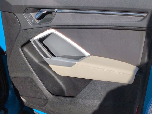 Used 2023 Audi Q3 2.0T Premium image 38