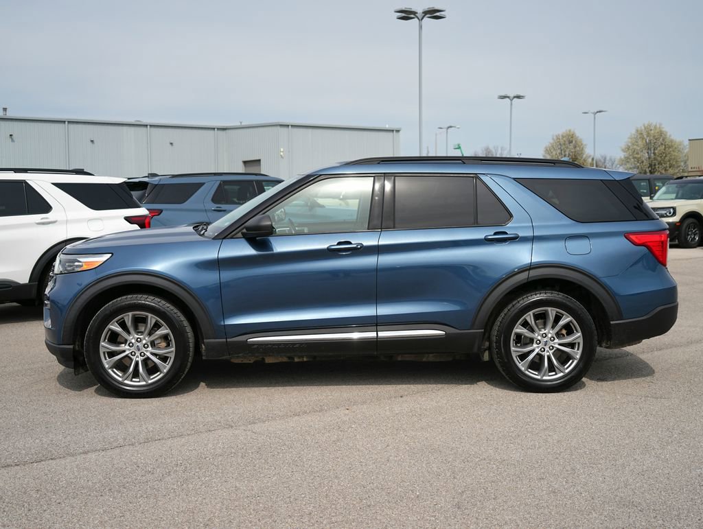 Used 2020 Ford Explorer XLT w/ Equipment Group 202A image 8