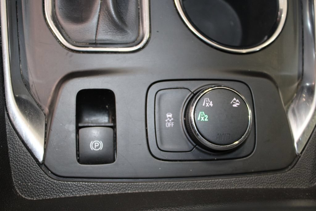 Used 2021 Chevrolet Traverse LT AWD/4WD image 40