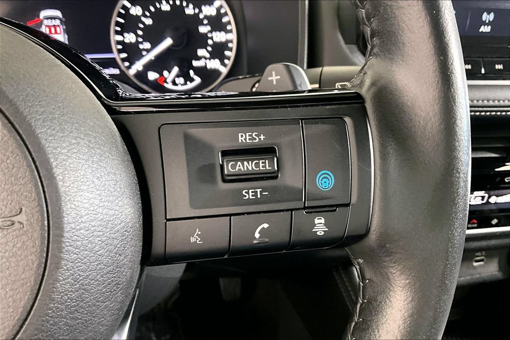 Used 2023 Nissan Rogue SL w/ SL Premium Package FWD image 19