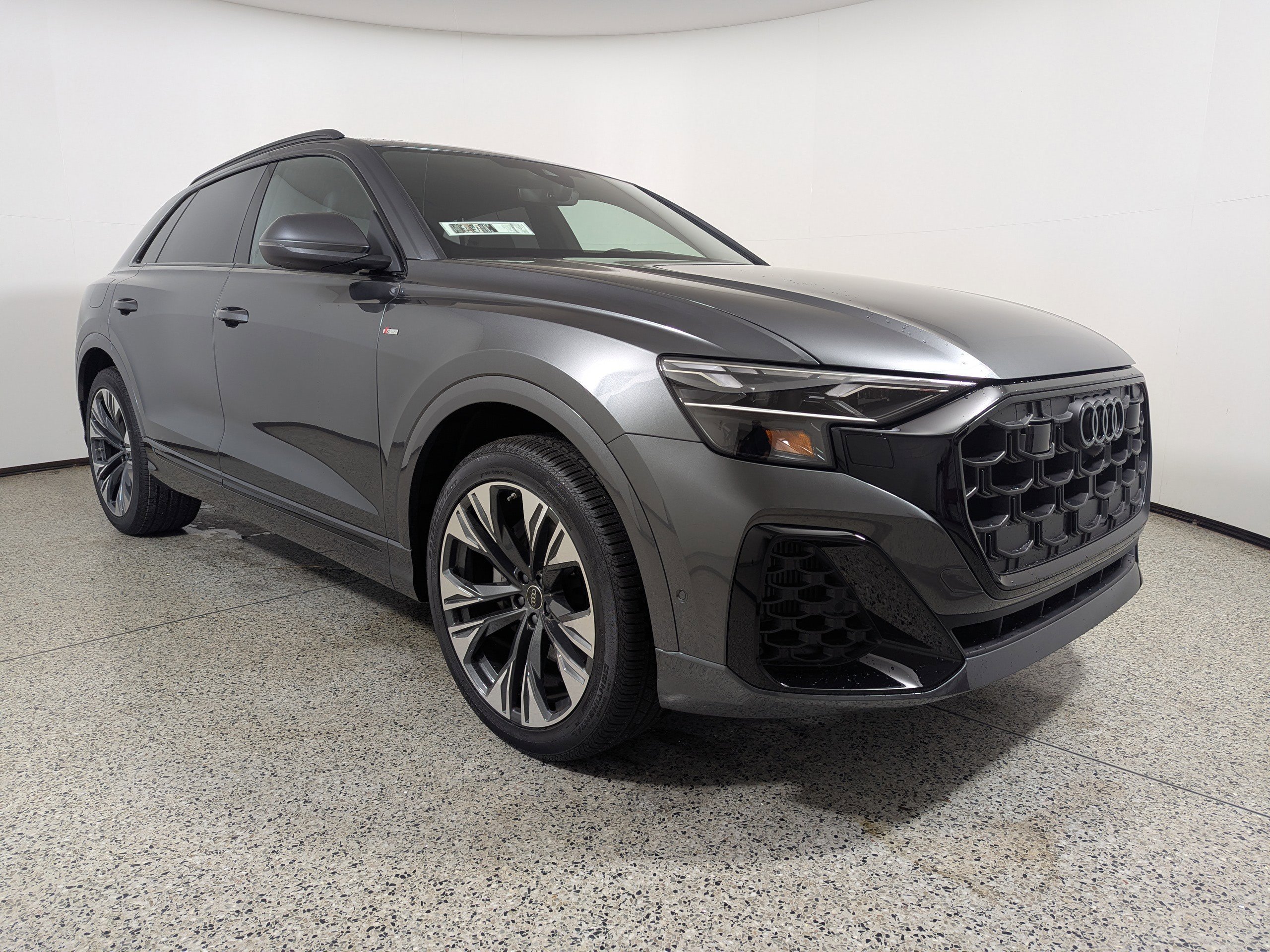 New 2026 Audi Q8 Premium Plus image 1