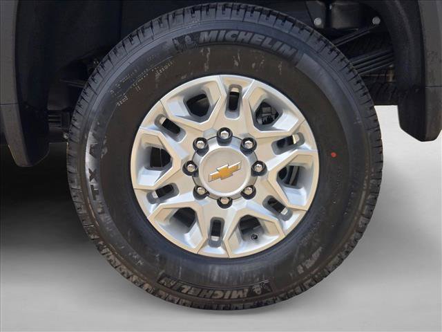 New 2026 Chevrolet Silverado 2500 LT w/ Safety Package AWD/4WD image 10