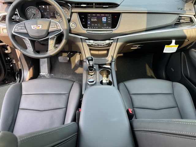 New 2026 Cadillac XT5 Premium Luxury w/ Driver Assist Package AWD/4WD image 15