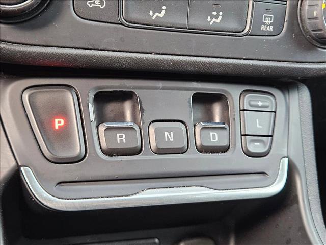 Used 2018 GMC Terrain SLE image 9