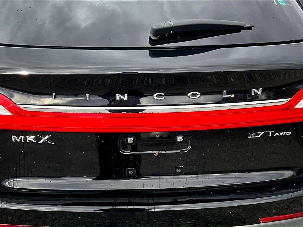 Used 2018 Lincoln MKX Reserve w/ Driver Assistance Package image 8