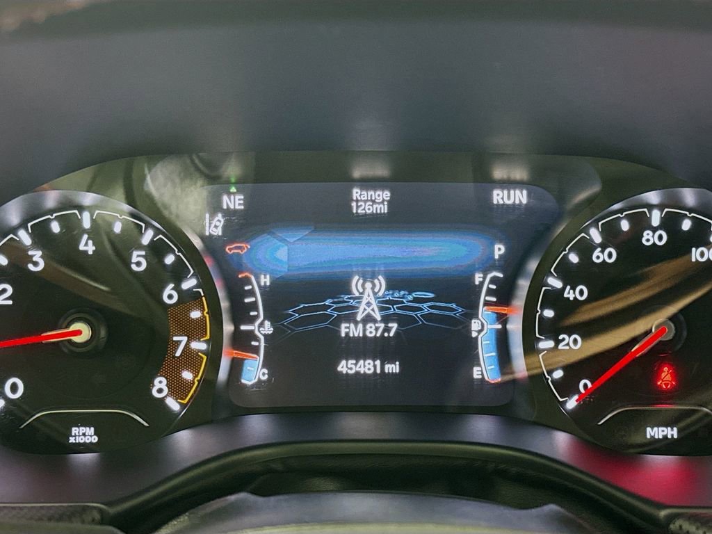 Used 2024 Jeep Compass Trailhawk AWD/4WD image 14