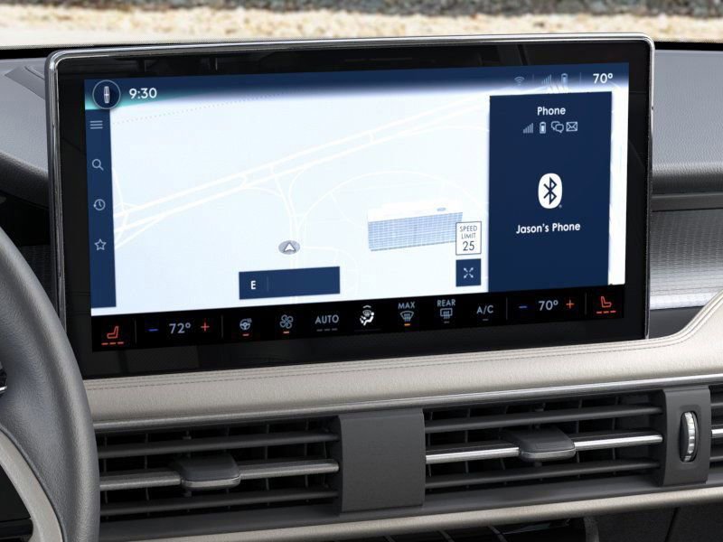 New 2025 Lincoln Corsair AWD w/ Equipment Group 101A image 14