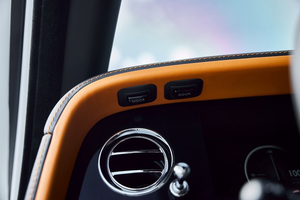 Used 2026 Rolls-Royce Cullinan image 60