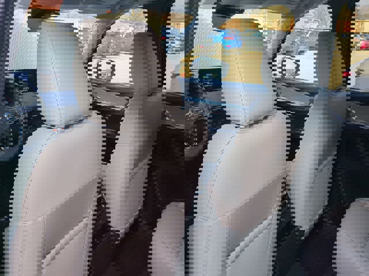 New 2026 MAZDA CX-90 3.3 Turbo w/ Premium Sport Pkg image 17